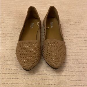 MIA Women's Tan Flats